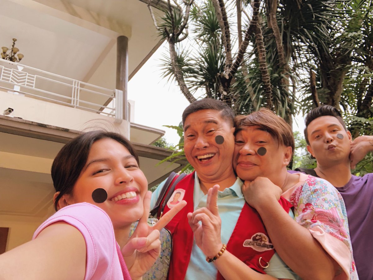 mainedcm's tweet photo. Pack up! “Pamana” abangan sa Sabado sa Eat Bulaga! #PamilyaNunal https://t.co/JtvgbzxLDk