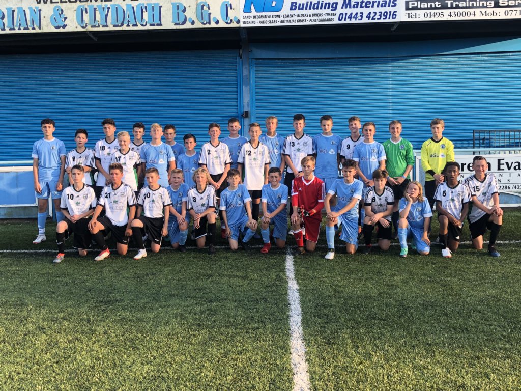 CamUtdAcademy's tweet photo. Final score 

#camarmy 5-3 @OkotoksSoccer 

Huge thanks to @OkotoksUnitedTD for allowing us th opportunity to play https://t.co/YMNts6i6Ck