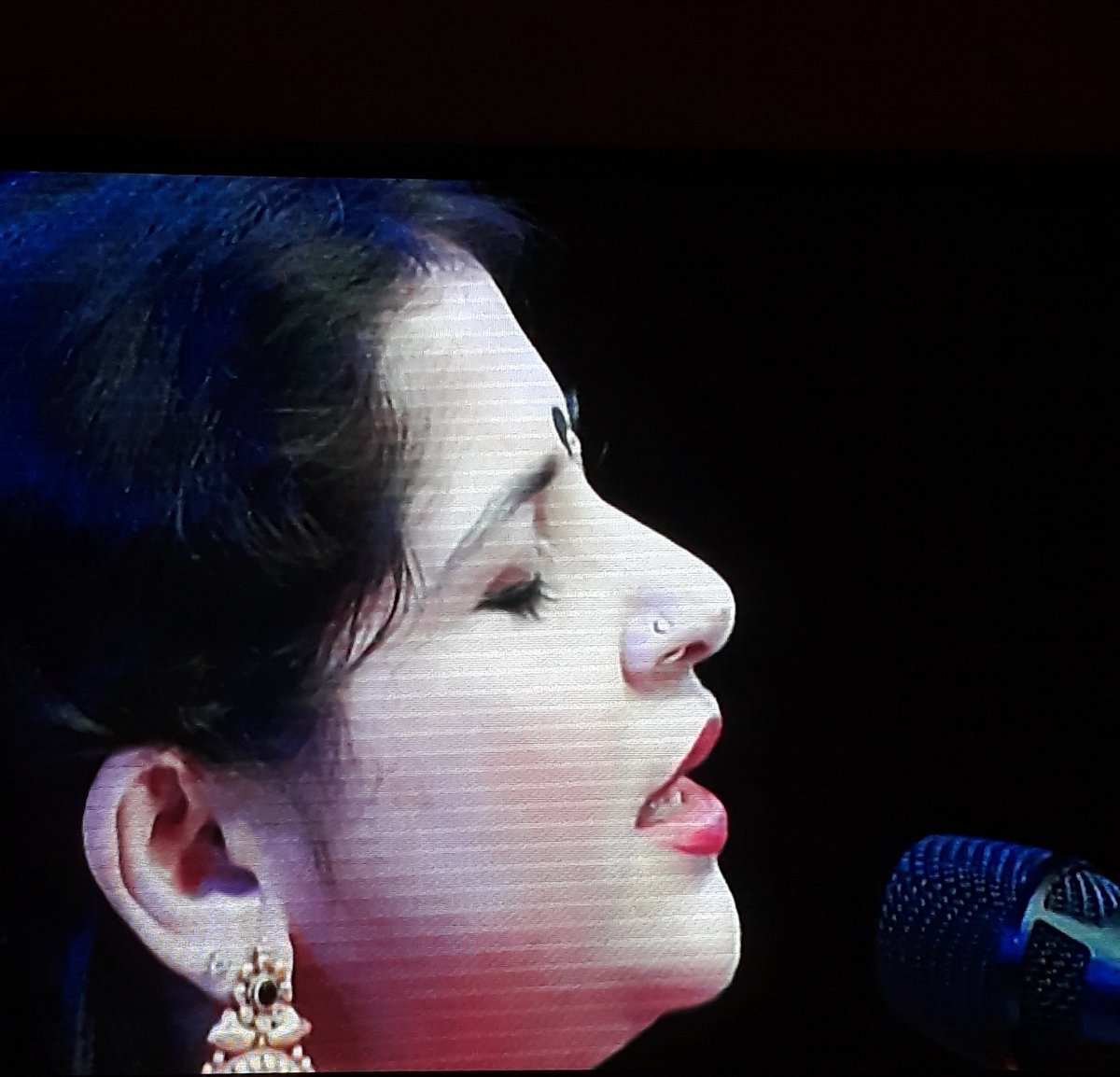 Meghodeepa's tweet photo. #BolavaVitthal Diaries Finale #Mumbai @Singer_kaushiki #JayateerthMevundi #RahulDeshpande #AnandBhate #SatyajitTalwalkar #AjayJoglekar #SAkash #AdityaOak #PanchamNishad https://t.co/yc8KdpN3En