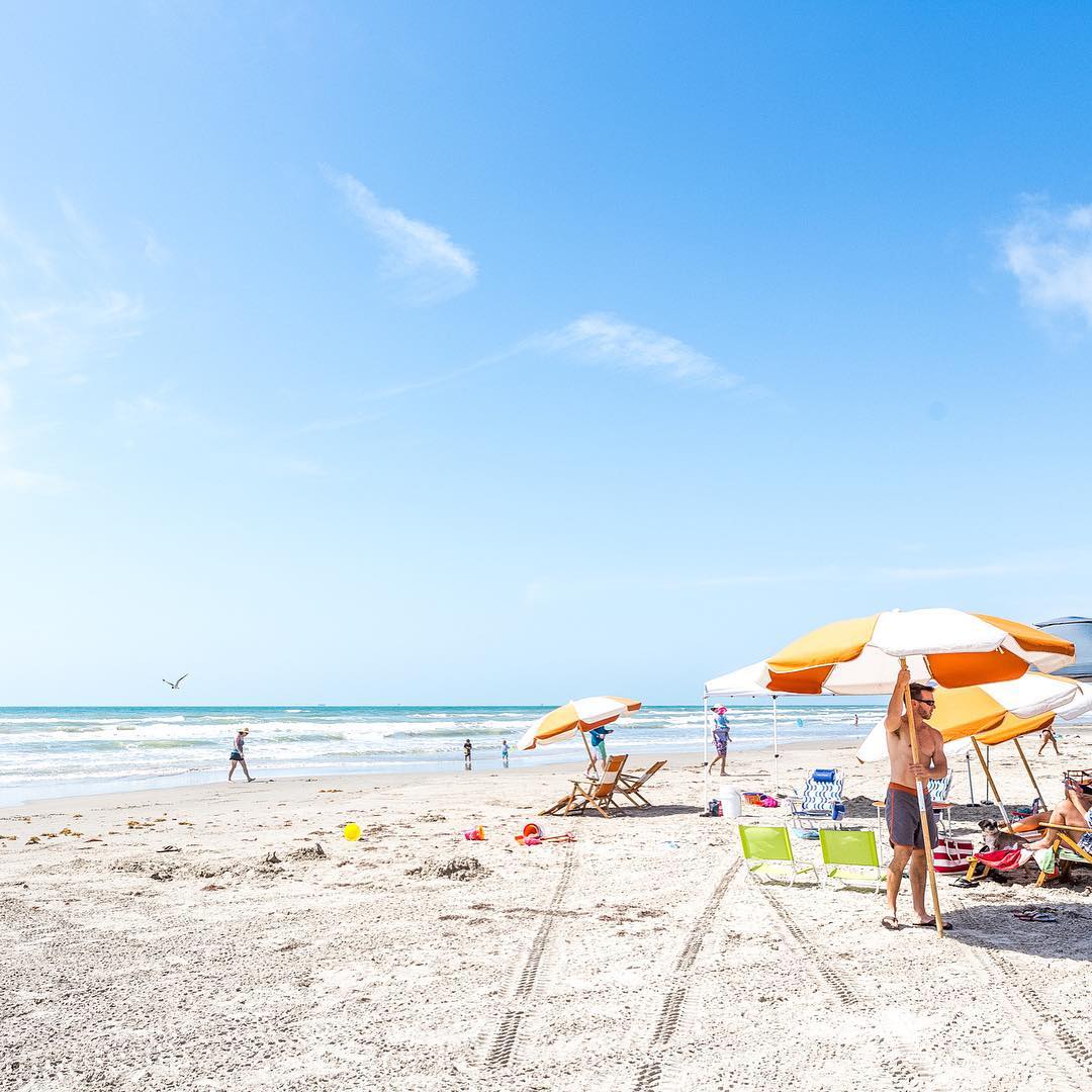 Cinnamon_Shore's tweet photo. Did you hear the news? Port Aransas has been listed in @fodorstravel “America’s 25 Favorite Beach Towns!” Read more, here: https://t.co/SDigYaavYf https://t.co/FjItyBIYRy