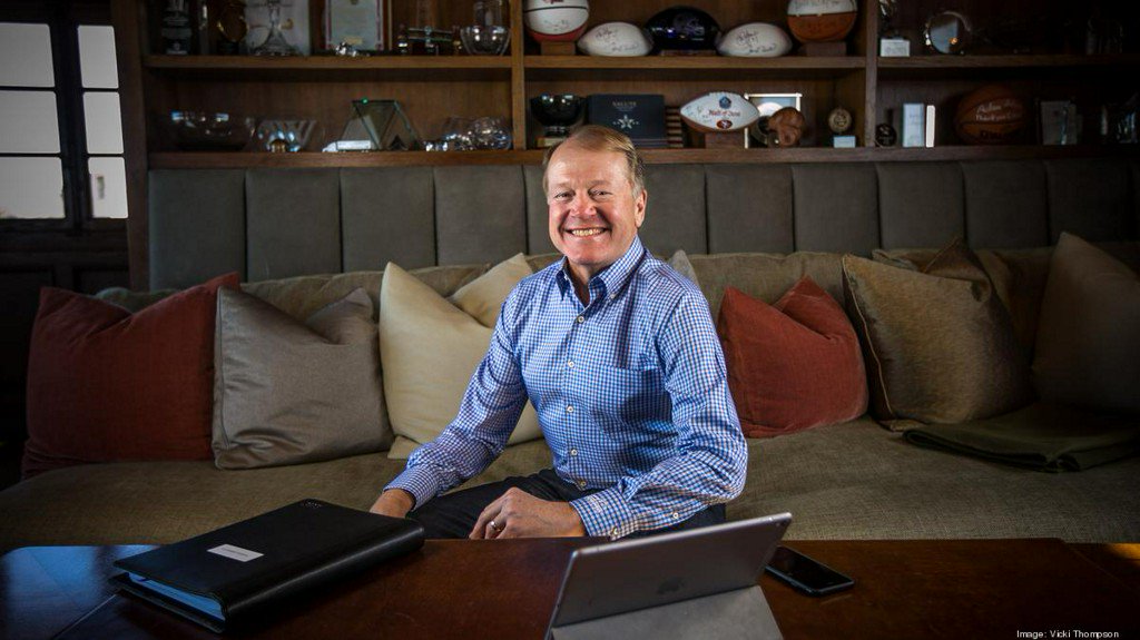 svbizjournal's tweet photo. Get a sneak preview of John Chambers' upcoming book at Thursday's Pitch event https://t.co/AOwvgz9QO6 https://t.co/6jtNyVldDO