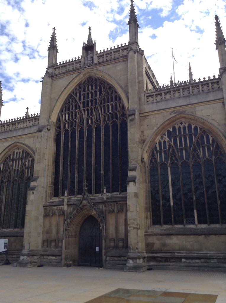 Hull Record Fair tweet media