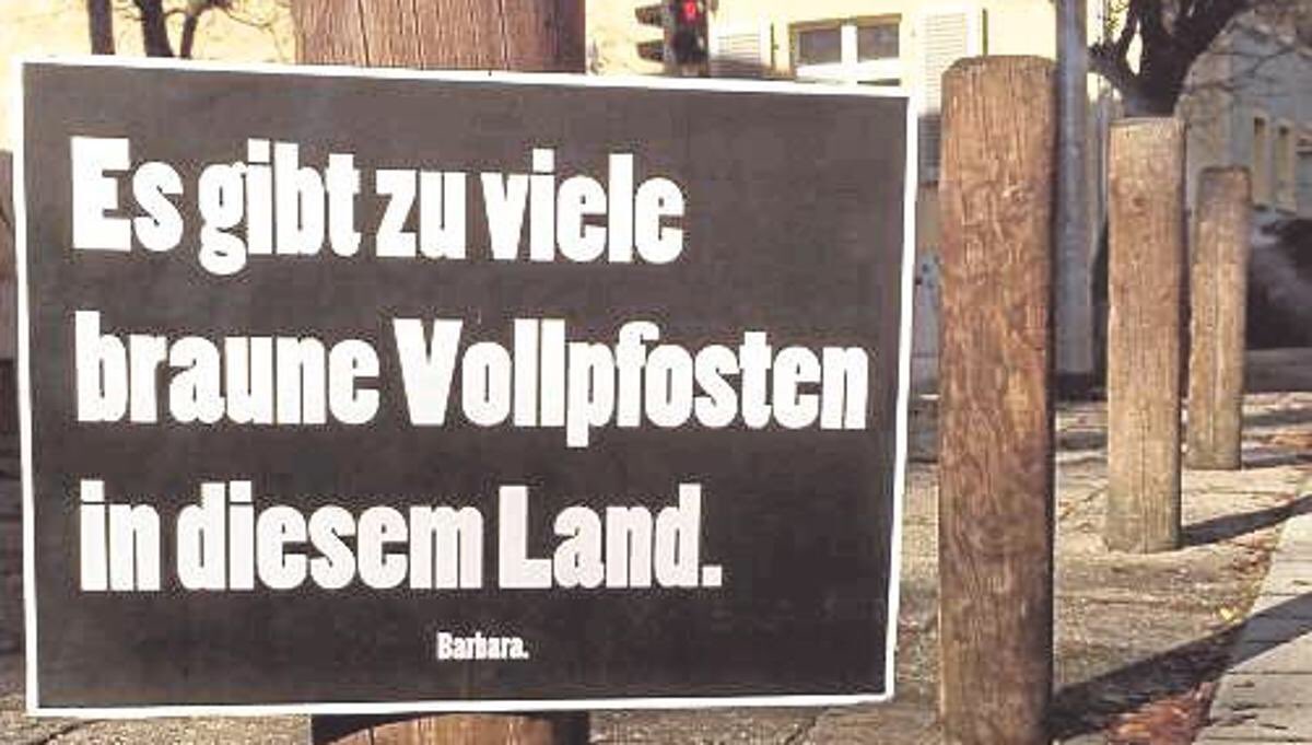MeffiMorningst1's tweet photo. @BrbelBouddia Gibt leider zu viele braune Vollpfosten auf diesem Planeten https://t.co/tJhjcSSgPb