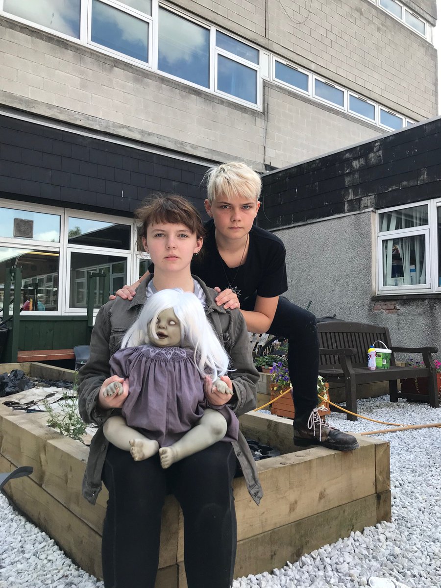 StMoChickBees's tweet photo. Not quite sure about this week's new #volunteer Cookie. But if she gets the thumbs up by our #janitor Agnes then she's OK with us @St_Maurice_High https://t.co/ocIgWGN7nK