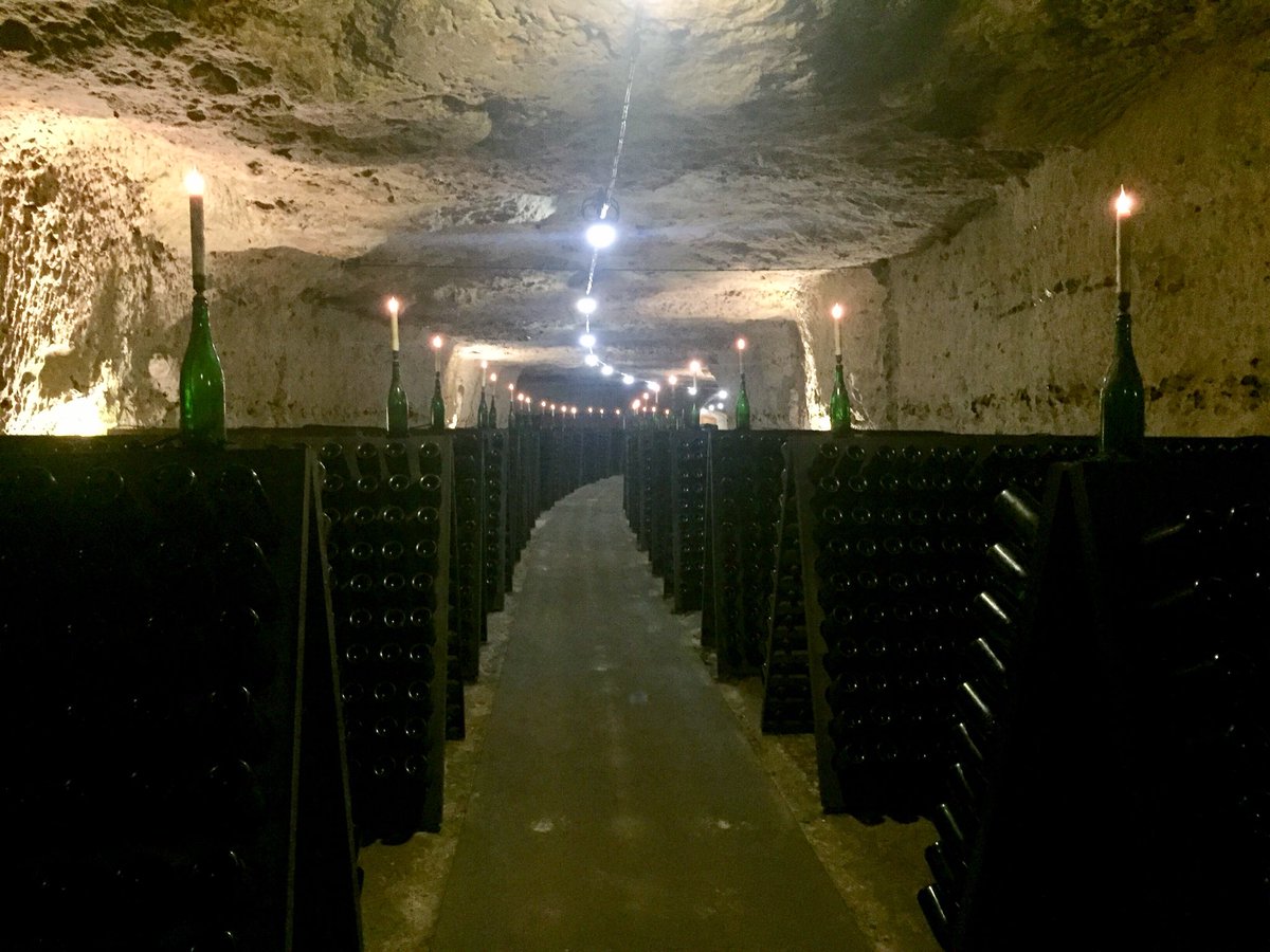 Rex_Comms's tweet photo. Visiting the magnificent #bredif #caves in #Vouvray #Loire https://t.co/ipUykC4aLb
