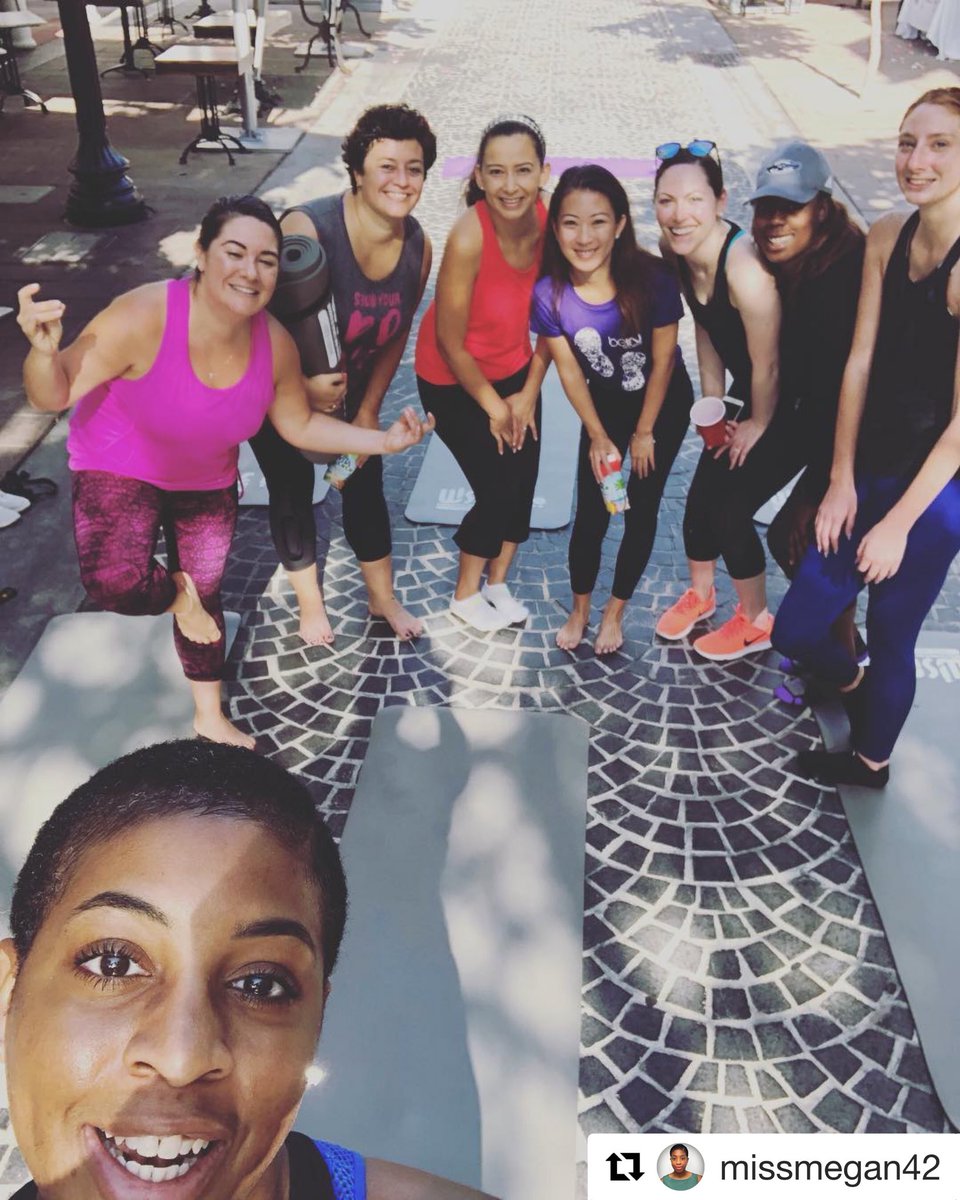 WISE_SoFlorida's tweet photo. We’re feeling extra energized this Monday after this weekend’s yoga session! Let’s do that again! #wise305 #wisewomen 💪🏼🧘🏻‍♀️ https://t.co/j68aj2A4tD