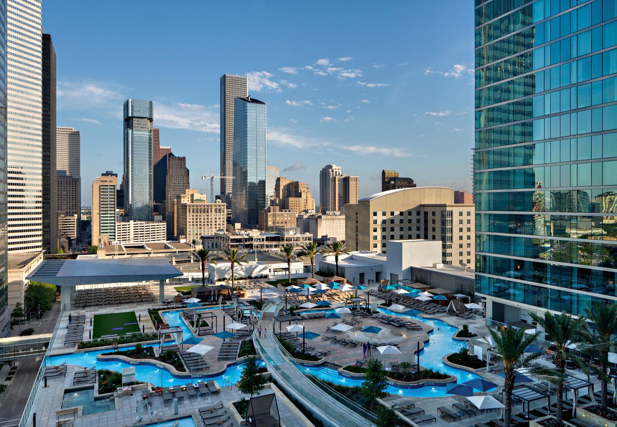 Coming to #AAJA18 in #Houston? TODAY is the final day to book your room where the action is at <a href="/TheMarquisHOU/">Marriott Marquis HOU</a> with @AAJA's discounted room rate of $159/night! Rooms are almost sold out &amp; will revert to standard rate starting tomorrow. Book now! --> aaja18.org/hotel/