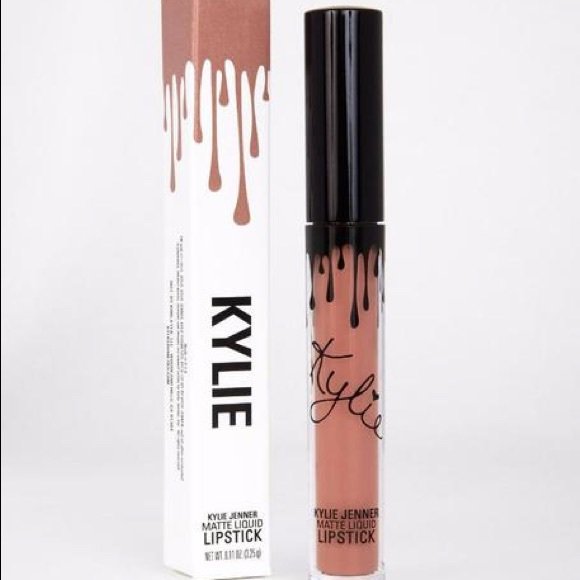 singlemom_org's tweet photo. So good I had to share! Check out all the items I'm loving on @Poshmarkapp from @kaynuge #poshmark #fashion #style #shopmycloset #kyliecosmetics #coach #merona: https://t.co/3Or1gPJQlE https://t.co/vPMHIQ2hQU