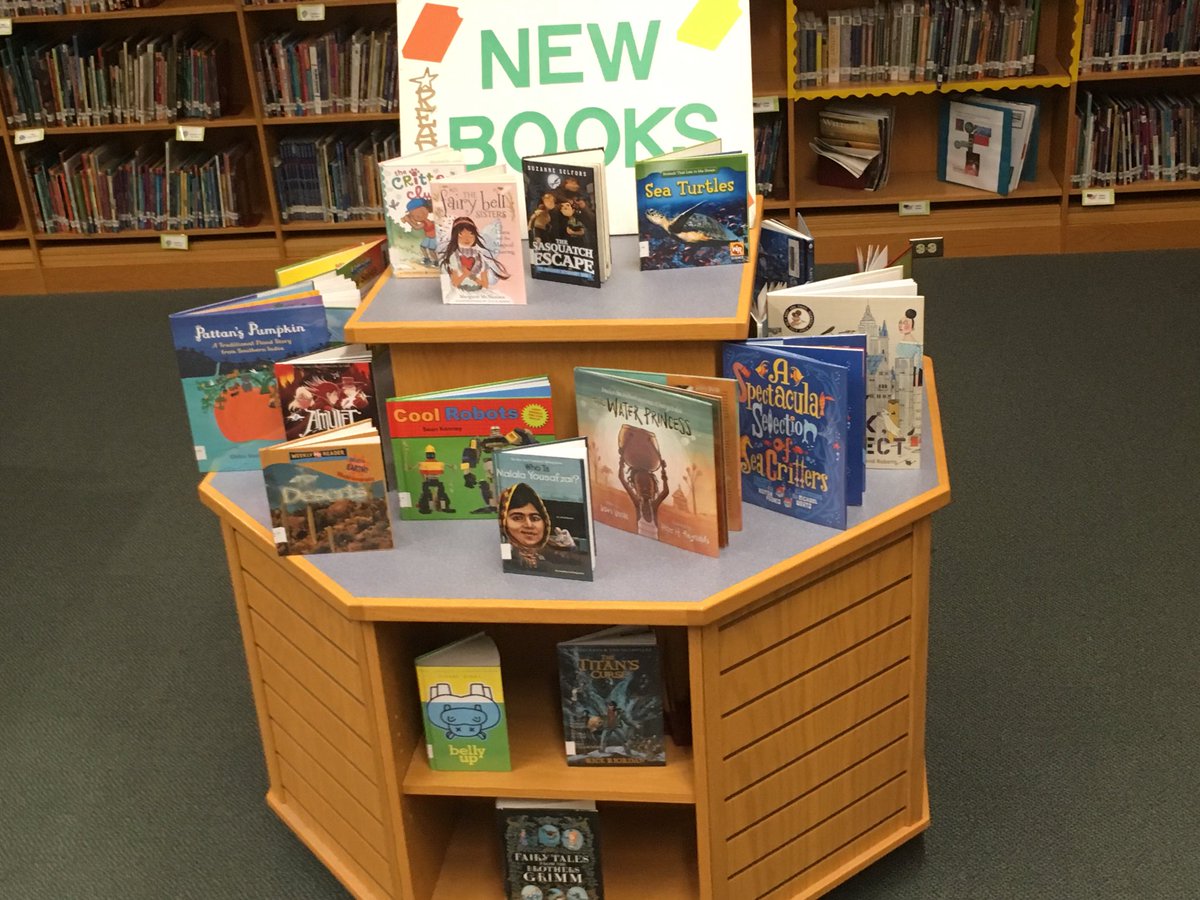 Super excited about new 📚 library books 📚! 👍🏼😀⁦<a href="/CarpElem/">Carpenter Elementary</a>⁩