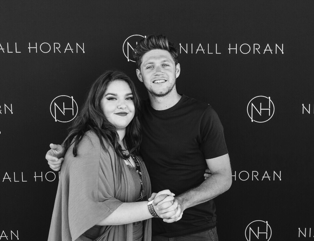 evermorenialls's tweet photo. “you make me feel loved, you make me feel like i belong.”
after 7 long years, i finally met my person. thank you for being my rock and my ultimate happiness in this life. this journey with you has meant absolutely everything to me. it’s all for you. i love you forever. ♡ https://t.co/BGuwruj1L0