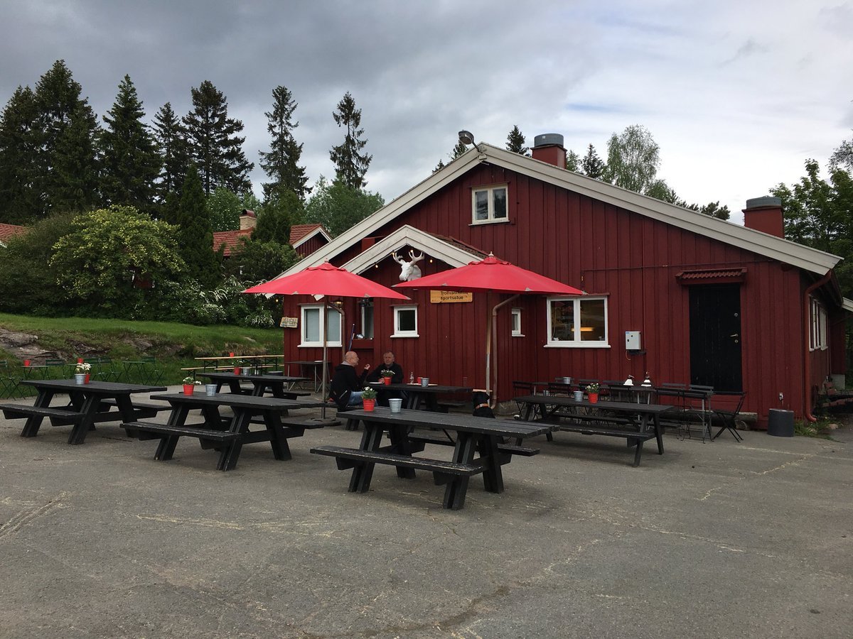 air2sharepodcst's tweet photo. So much to see in Oslo, Norway, then come home to a warm sauna in our @airbnb #airbnb #osloairbnb #airbnbnorway https://t.co/mT0MaZnLm5
