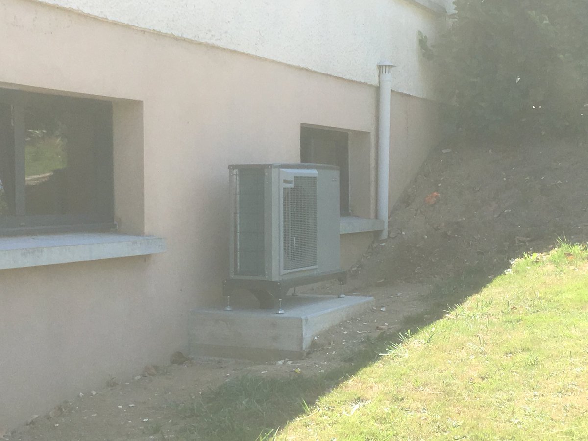BESANCON GEOTHERMIE tweet media