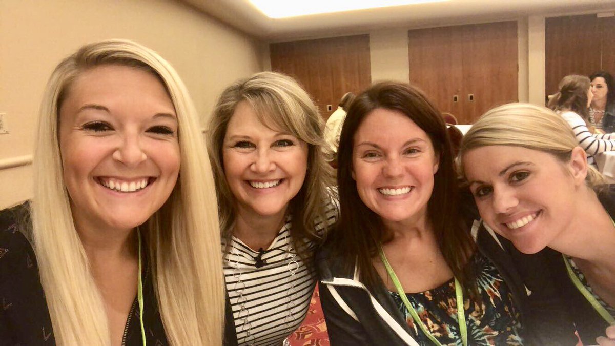 MissHorst3's tweet photo. One of our new favorite ladies! @MariaNielsenPLC What an amazing person to learn from! Oh, and she has the cutest clothes 😆 #PLC #Conference #TogetherIsBetter #LifeLongLearners https://t.co/8owbjjxX4w