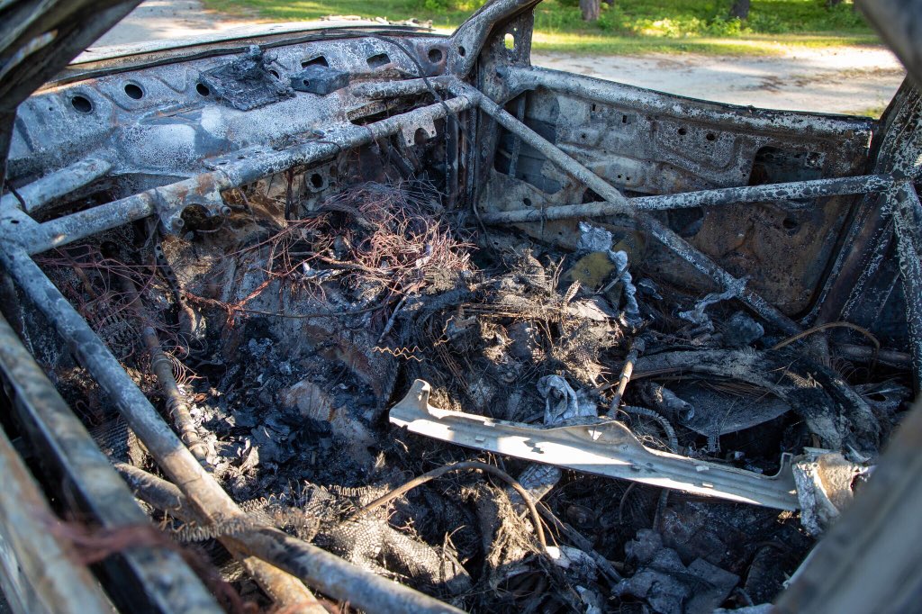 kblock43's tweet image. Check out this gallery of the charred remains of my Ford Escort RS Cossie. Sad sight to see - still surreal how quick that fire started. #RIPCossie #BlockEscortCossie