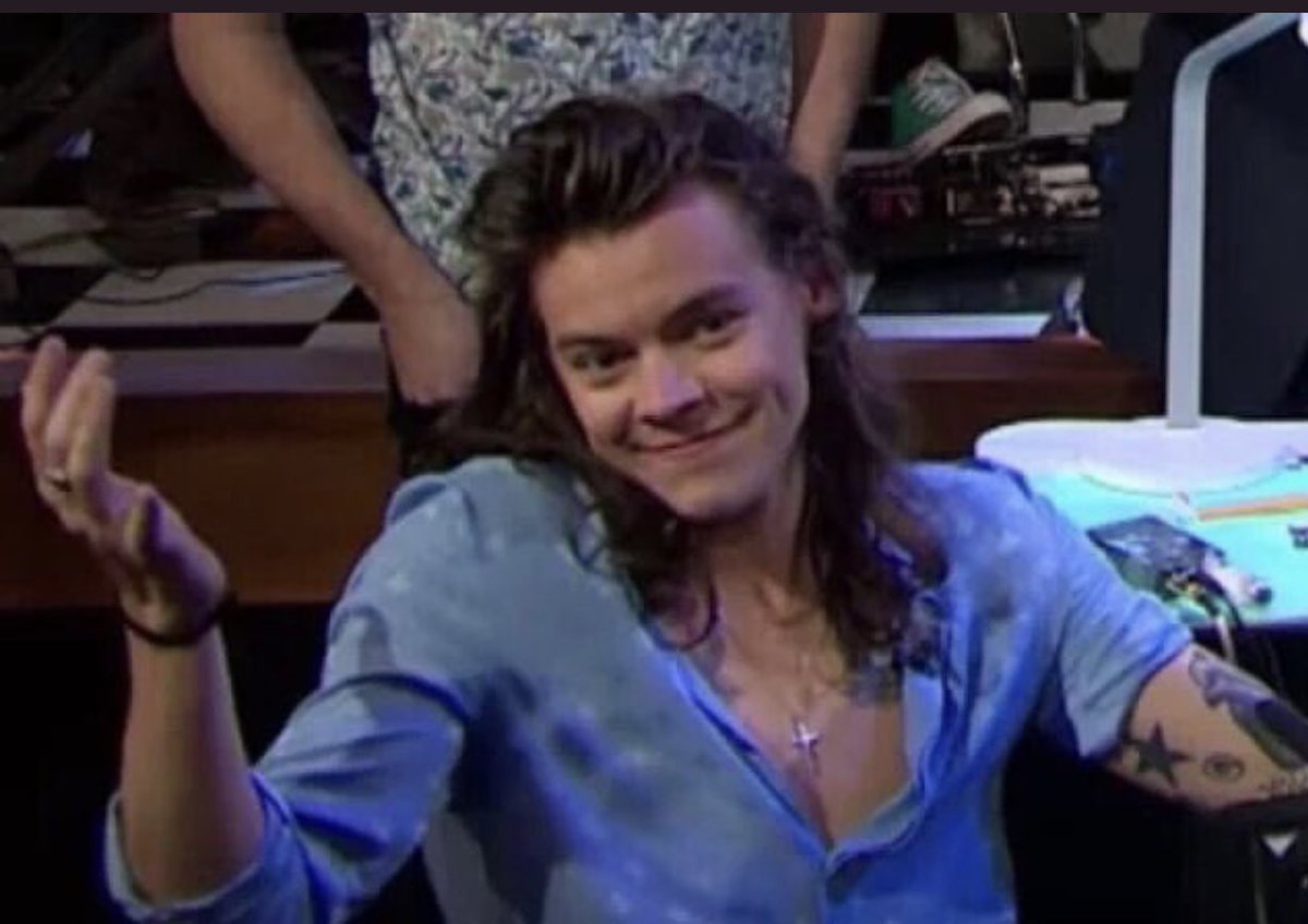 _______gloria's tweet image. Twitea harrito hacerlo por mi #8YearsOfOneDierction