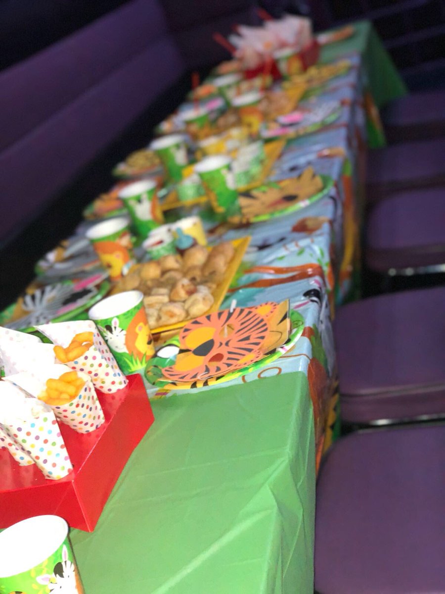 KidsQuestUK's tweet photo. #lionking #summerparty #themedparties #birthdayparties #creamscafe #ilfordcreams #ilfordexchange #kidsquestuk https://t.co/iDahcwEjlL
