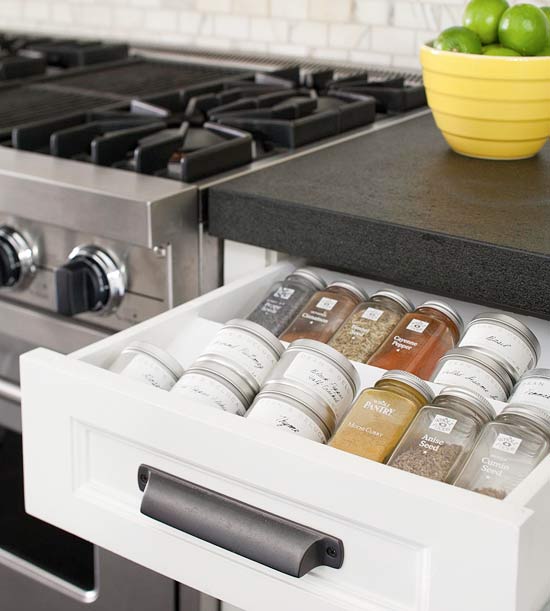 kmoody1469's tweet image. Clean up a drawer that sticks every time you open it. #kitchenfixes #hometips  cpix.me/a/51040475