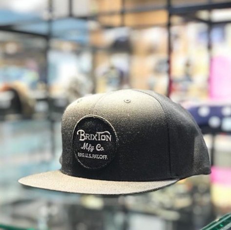 BrixtonChile's tweet photo. La clásica snapback Brixton encuéntrala en tiendas #Goolies y Tiendas @StreetmachineT 🔥 No se diga más y dale onda a tu outfit🤘🏻#BrixtonFamily #Brixton #Chile https://t.co/nqqlLUR9Qp