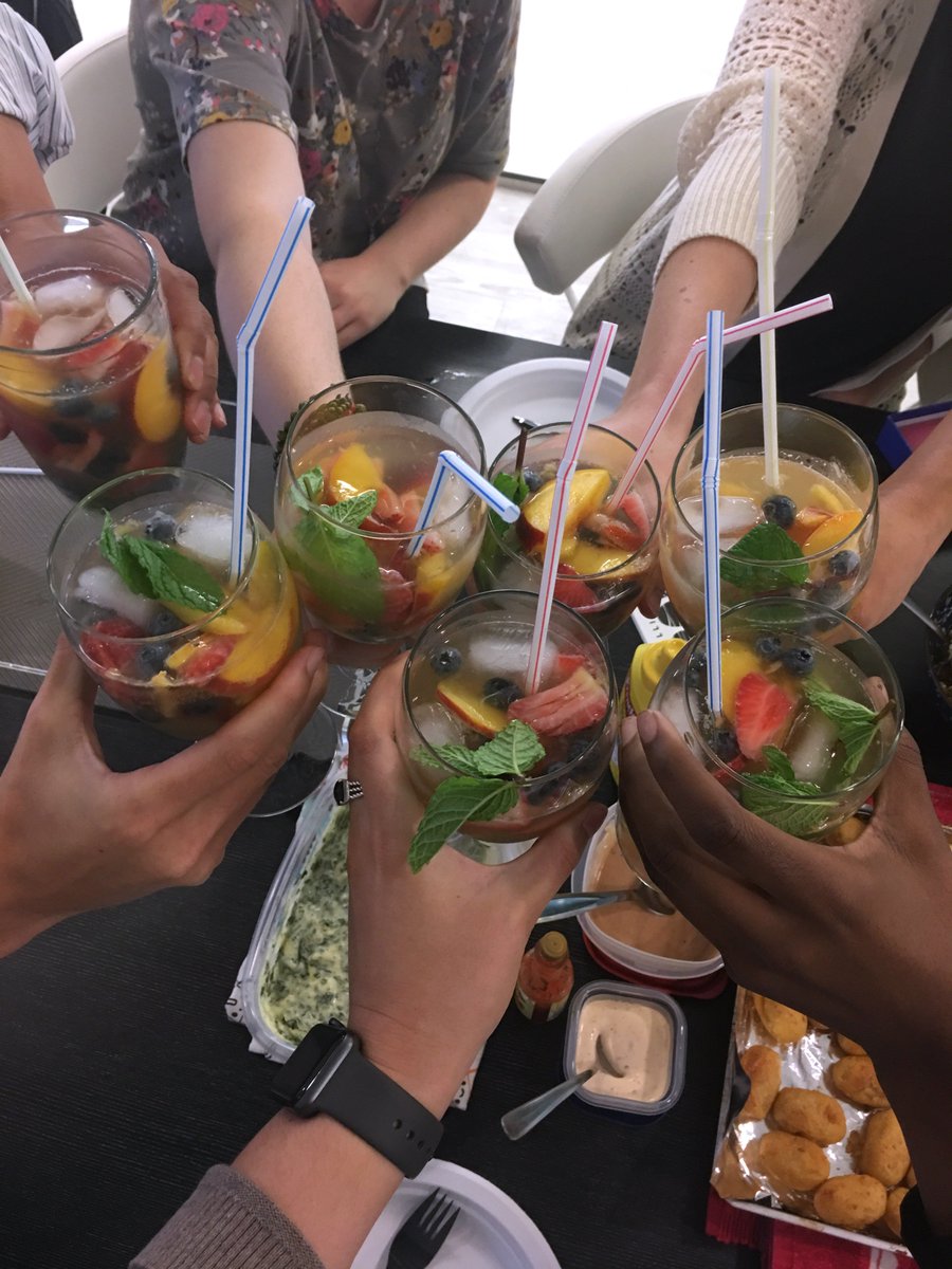 GRAPHEKInc's tweet photo. Got out of our rainy day haze today with this delicious summer cocktail βοΈπ #summerpotluck #officevibes #rainyday https://t.co/hJ7m1LsKfW