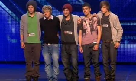 lovonfilms's tweet image. it’s been eight years since this happened. i miss them #8yearsOneDirection