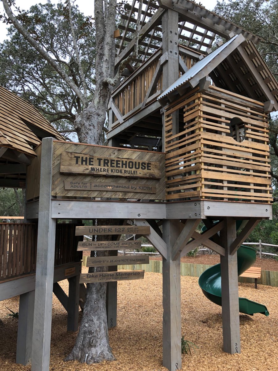 dunritesports's tweet photo. This nature park off the coast of South Carolina is boasting  our LMA10 Aluminum Spiral Slide and a Double Bedway Stainless Steel Slide with a 6' elevation! https://t.co/J2bMuywhgm #spiralslide #slide #doublebedway #fort #park #nature #fun #playground #SouthCarolina https://t.co/4zAuKnCdnQ