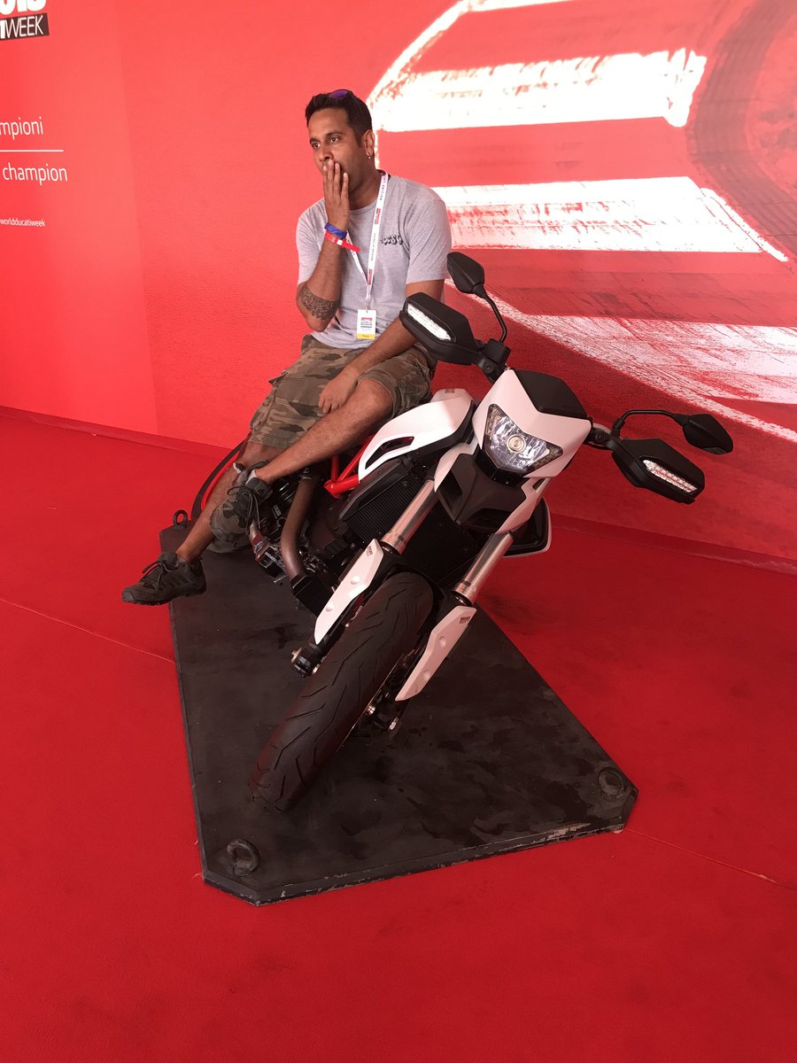 Sagarsheldekar's tweet photo. Why bother posing when you know, no matter how hard you try, you cannot mimic @rubenxausofficial's iconic sideways shot on the #Ducati #Hypermotard! π
ππ #WDW2018 #Indiaatwdw @ducati_india πΈ @virnakai https://t.co/EqxDdWxnc6