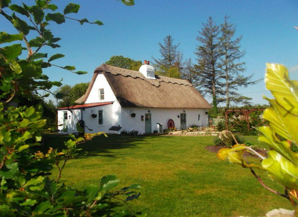 Irishcentral On Twitter 300 Year Old Irish Cottage For Sale