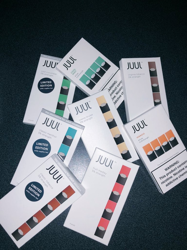 ProSourceVape's tweet image. Instant nicotine, simple, efficient, appealing. Come pick up your juuls for great deals and discounts! #vapes #juul #juulpods #newflavors #deals