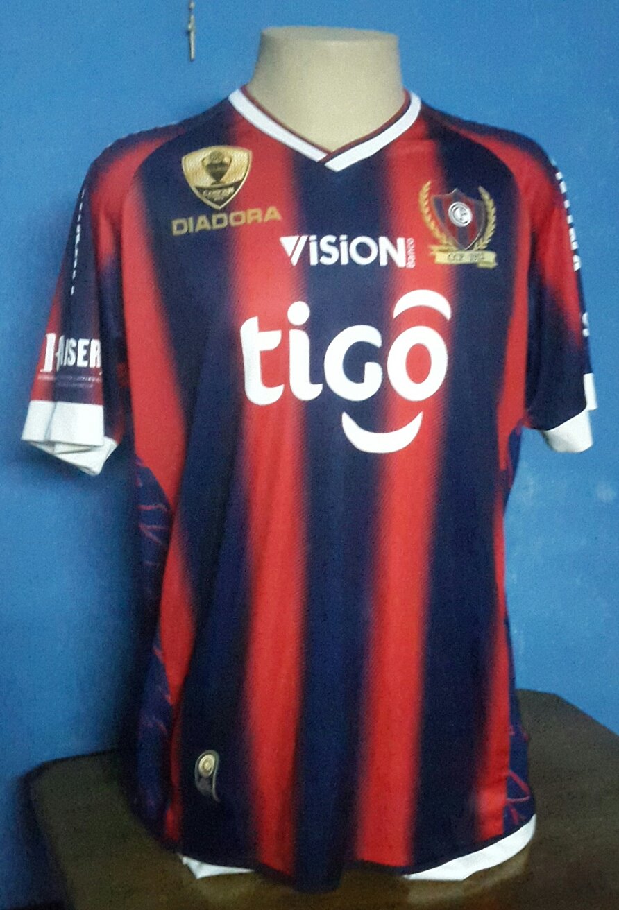 sergio cabrera on Twitter: "Vendo camiseta de Cerro / temporada 2013 / tamaño XL / impecable / precio: 250mil / whatsapp 0992348987 @CasacasdeCerro @BOLLIMORENO https://t.co/ybfETY1ceJ" / Twitter