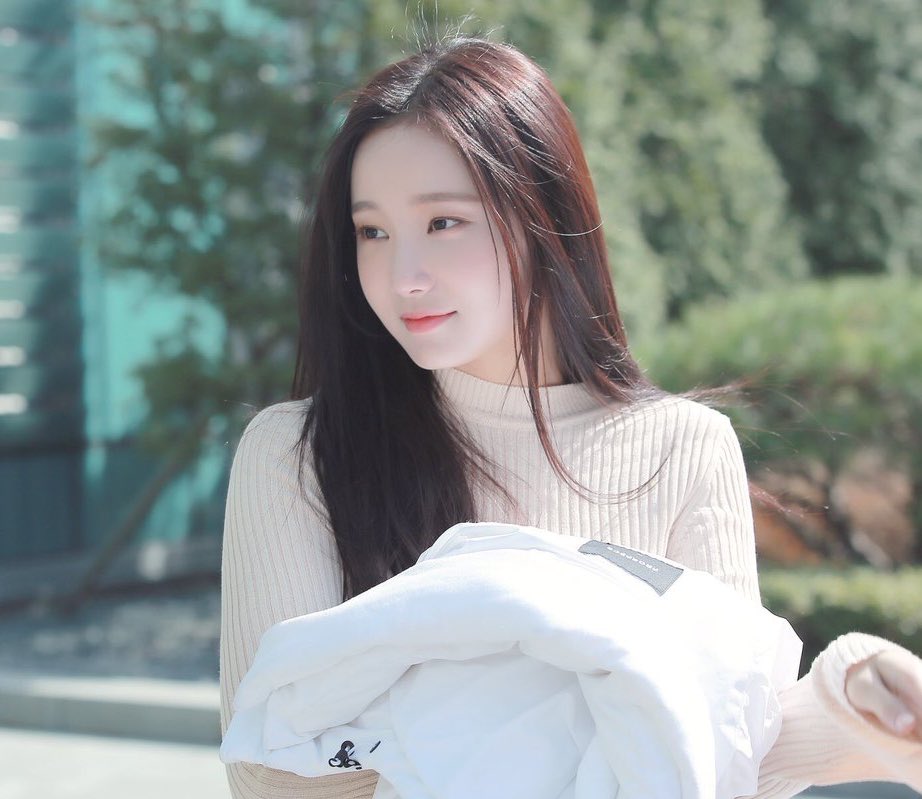 daddy - ป้อนจูบ tweet media