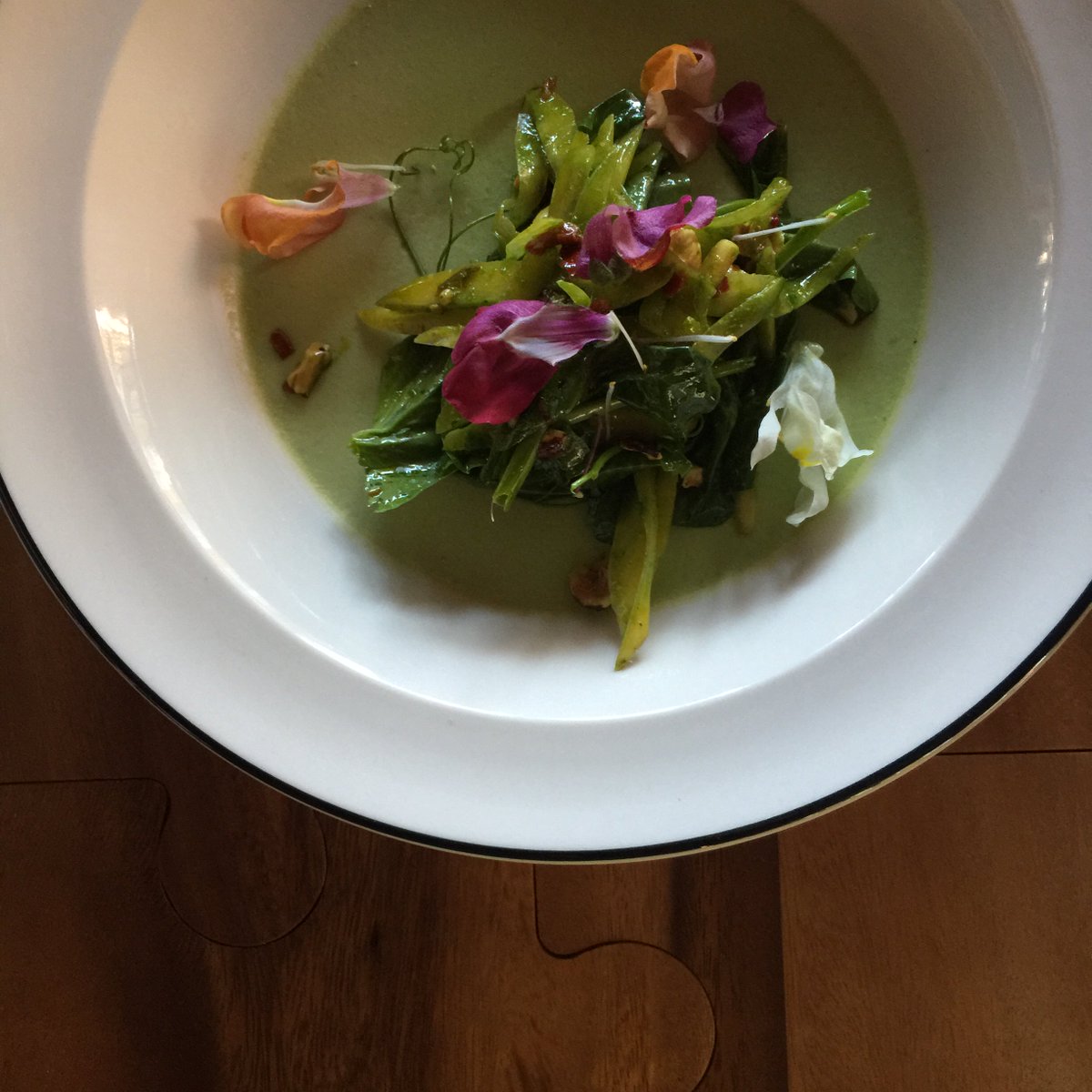 #Cookbook pre-orders are only available on #Kickstarter until Friday! They’re going fast, so reserve your own and prepare to dig in. Here —> ow.ly/nxSk50hSlgT #limitedtime#firstedition #cancer #chemo #cancerwarriors#jamesbeard #food #foodporn #chemotherapy