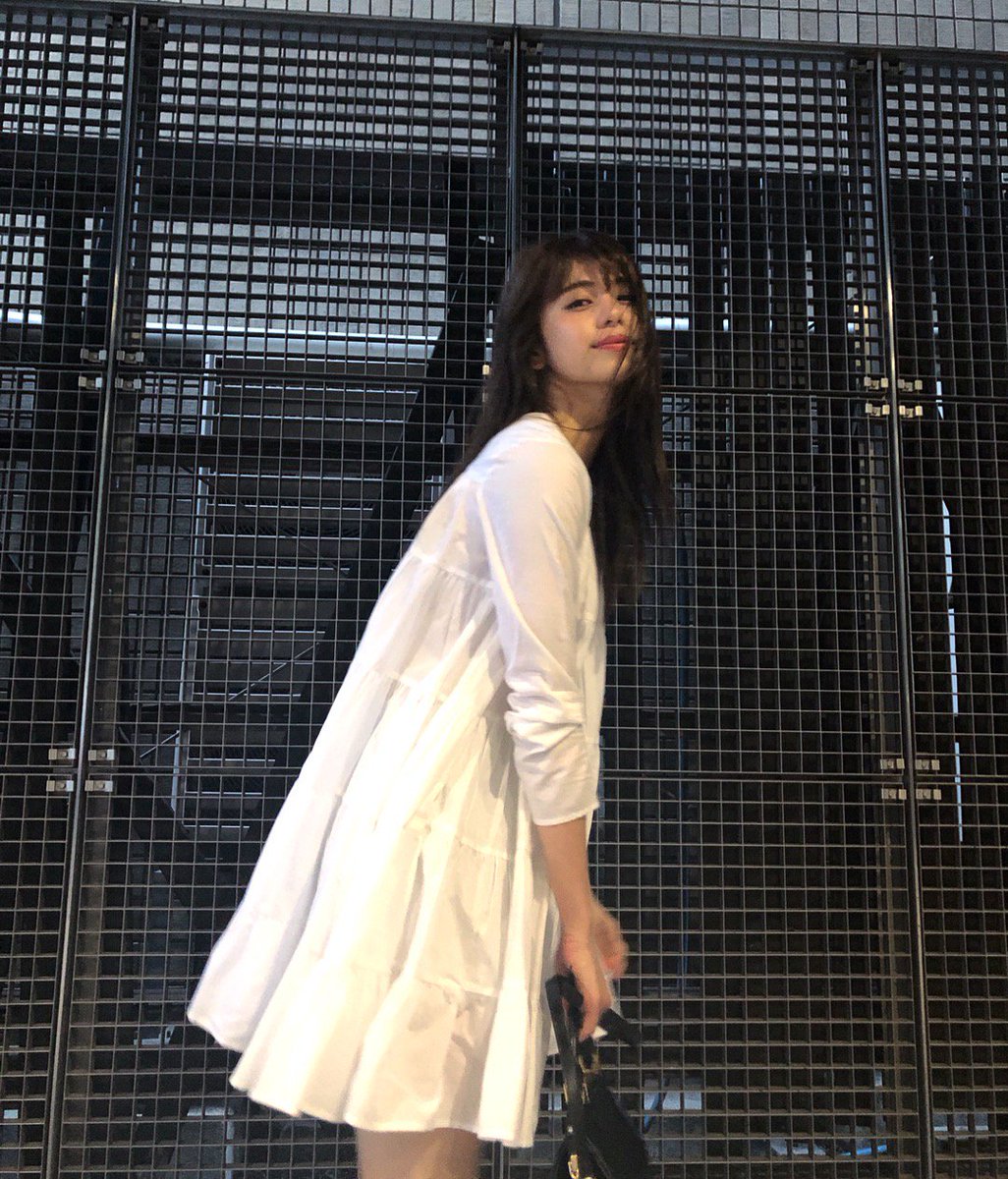 巨匠 E Girlsリーダー佐藤晴美ちゃん 今日も可愛い Egirls Flower 佐藤晴美