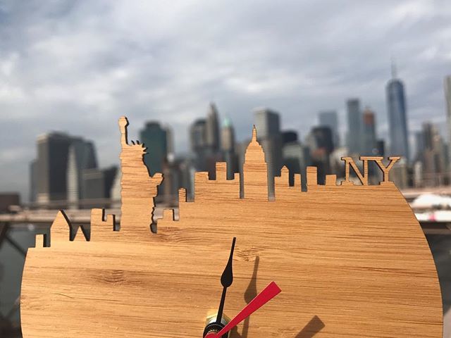 iluxoco's tweet photo. Manhattan ❤️
.
.
.
#handmade #etsy #iluxo #clocks #woodworking #walnut #cherry #productdesign #industrialdesign #sfmade #madeinsf #lamade #madeinla #graphicdesign #supportsmallbusiness #buyhandmade #fineart #cats #newyorkcity https://t.co/FTmZbQMqdY
