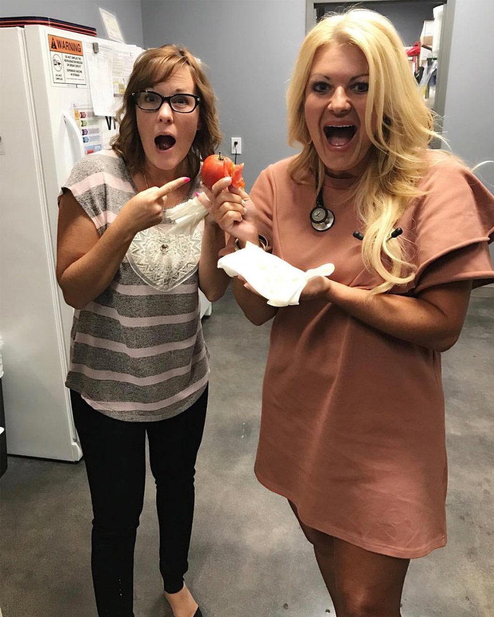Promise_Medical's tweet photo. Is it tomato, tomatoe, or tomater? Who really knows?  🍅❤️😷 https://t.co/rKOx1Ipgt8