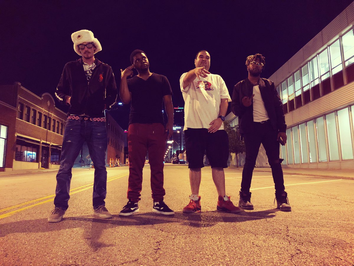 mybrothavan's tweet image. Taking my talents to CHI-Town and Detroit this weekend!!! #starcult #MBV