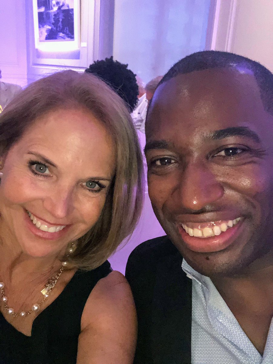 LevarStoney's tweet image. When @katiecouric says Richmond is cool and requests you take a selfie.... you take a selfie! 😎 #Bloomberg #Harvard  #Mayors