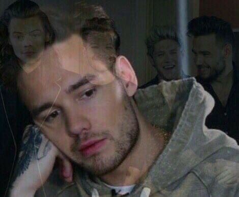x_outerspace_x's tweet image. #8YearsofOneDirection #InfinityMusicVideo #1DReleaseInfinityVideo #1DFan 
I LOVE THESE BOYS SO MUCH IT FUCKING HURTS SO FUCKING MUCH 😩