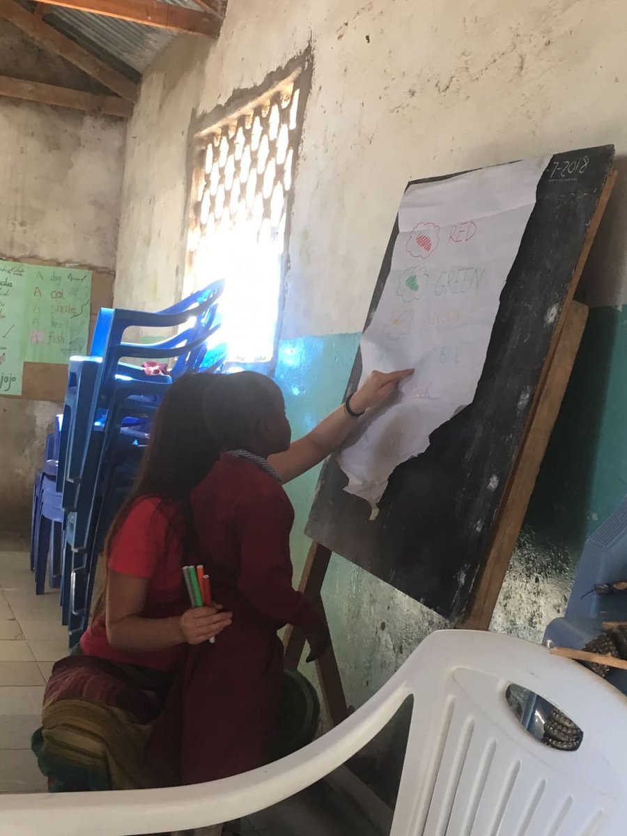 A combination of volunteering and tourism,It allows you to contribute to sustainable development while exploring a new country—arts and culture, geography. Many people find that doing volunteer work while also participating in tourism is a great way to get the best of both worlds