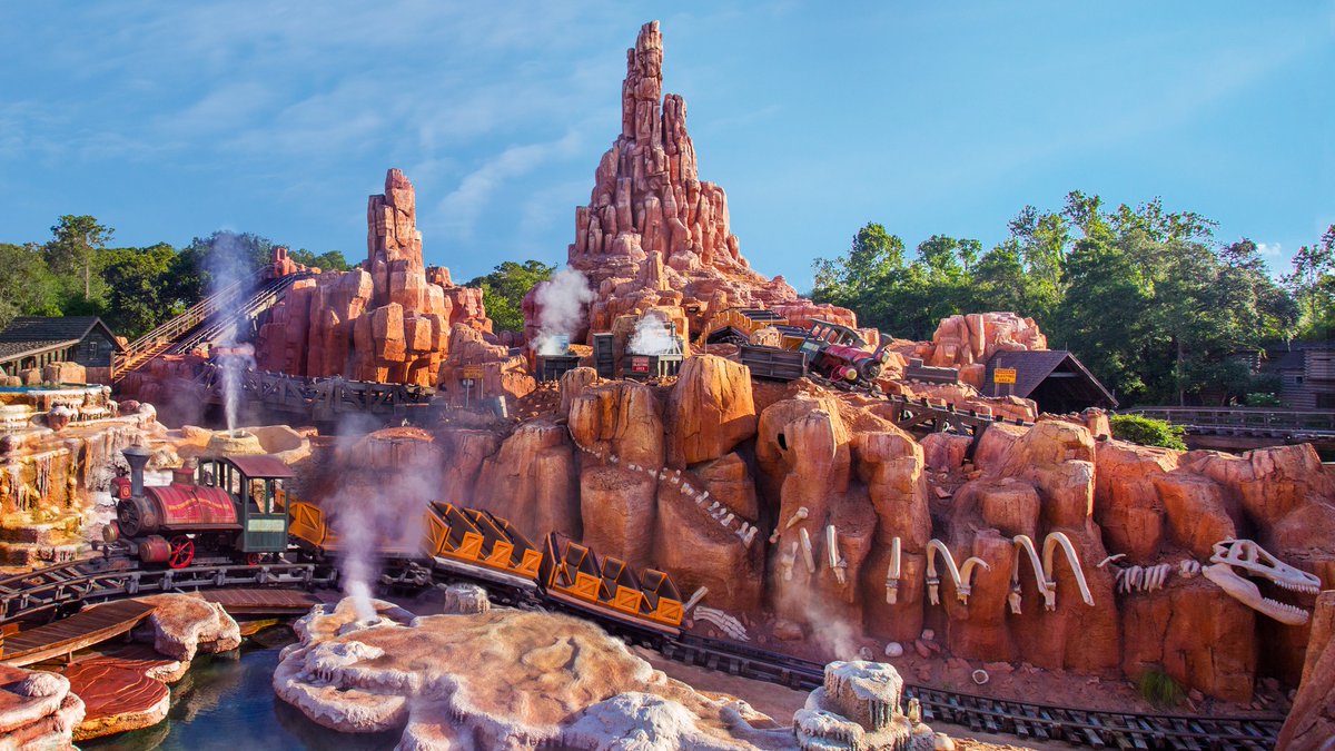 ディズニー ゲーム公式 Twitterren ツムツムランド のmap Vol 5に ビッグサンダー マウンテン が登場 鉱山や恐竜の化石 洞窟内のランプなど Usパークのアトラクションを詳細まで表現しています 列車に乗っている ミッキー も是非チェックしてくださいね ディズニー ゲーム公式 Twitterren ツムツムランド のmap Vol 5に ビッグサンダー マウンテン が登場 鉱山や恐竜の化石 洞窟内のランプなど Usパークのアトラクションを詳細まで表現しています 列車に乗っている ミッキー も是非チェックしてくださいね