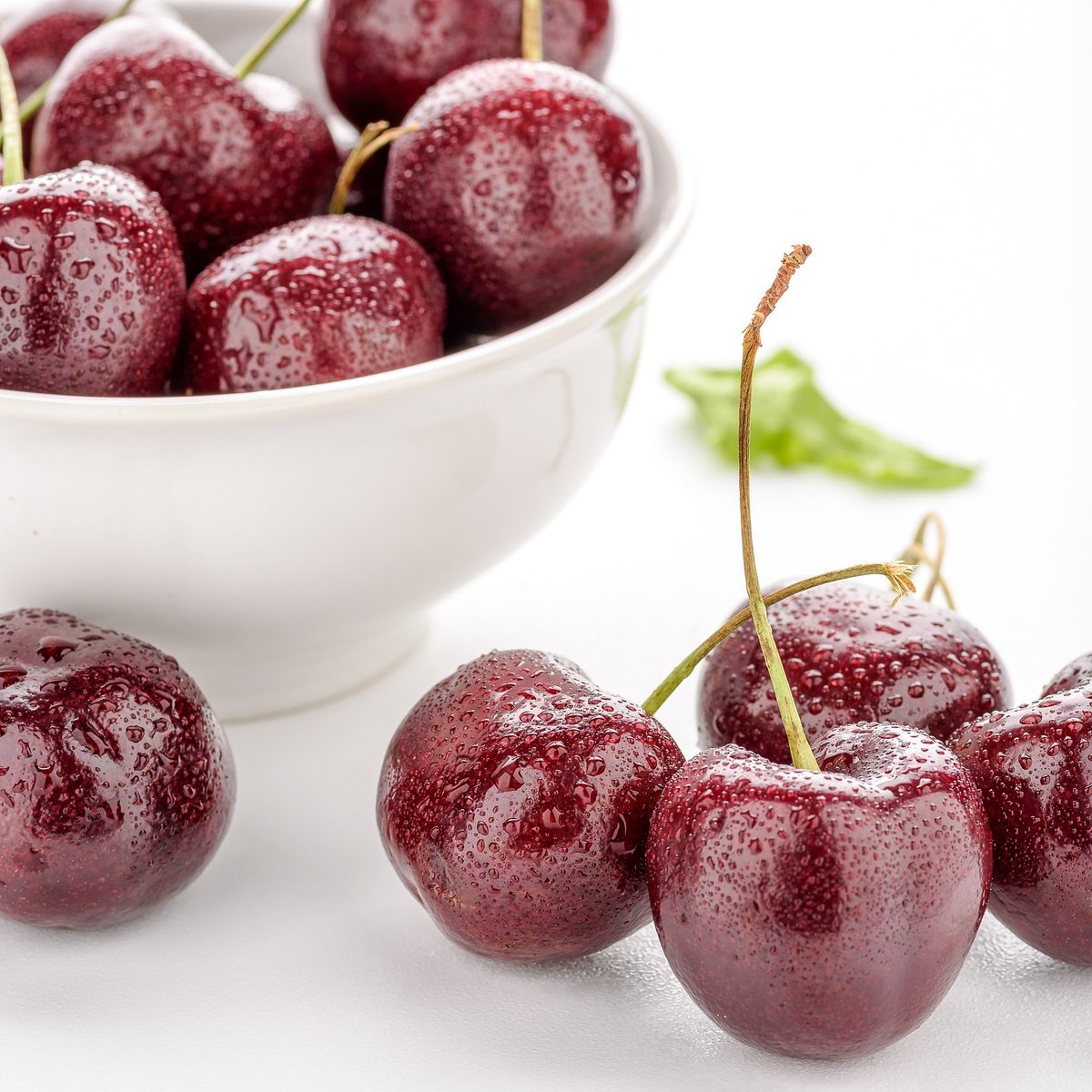 ThatMMurphy's tweet image. Cherries anyone? #foodphotography #yummy #nikond750