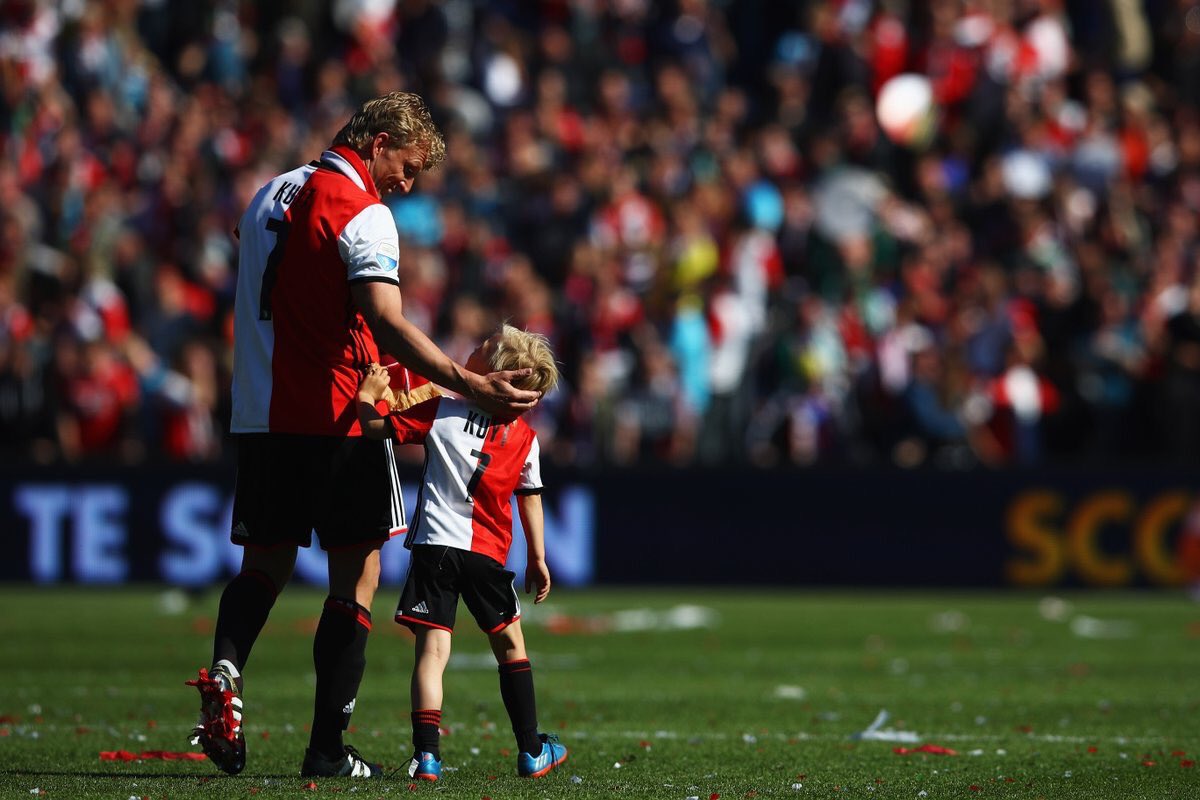 Happy 38th birthday to Dirk Kuyt. 