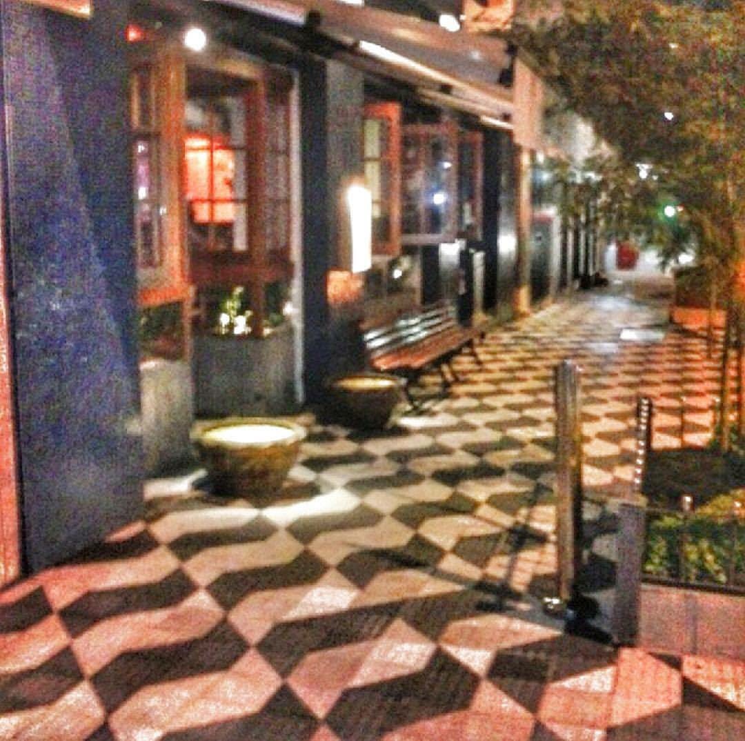 mestico_resta's tweet photo. Mestiço Restaurante abre todos os dias, além de ser ponto de encontro de amigos para happy hour . Faça a sua Reserva: tel.: 3256-3165. #dicaparacomer #comidaemcasa #comidacomamor #comidacaseira #sampa #restaurante #happyhour #gastronomia #delivery #comidathai #comidathailandesa https://t.co/Rp0G77zkjY