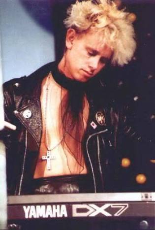 Happy Birthday Martin Gore! I love you and admire you so much  