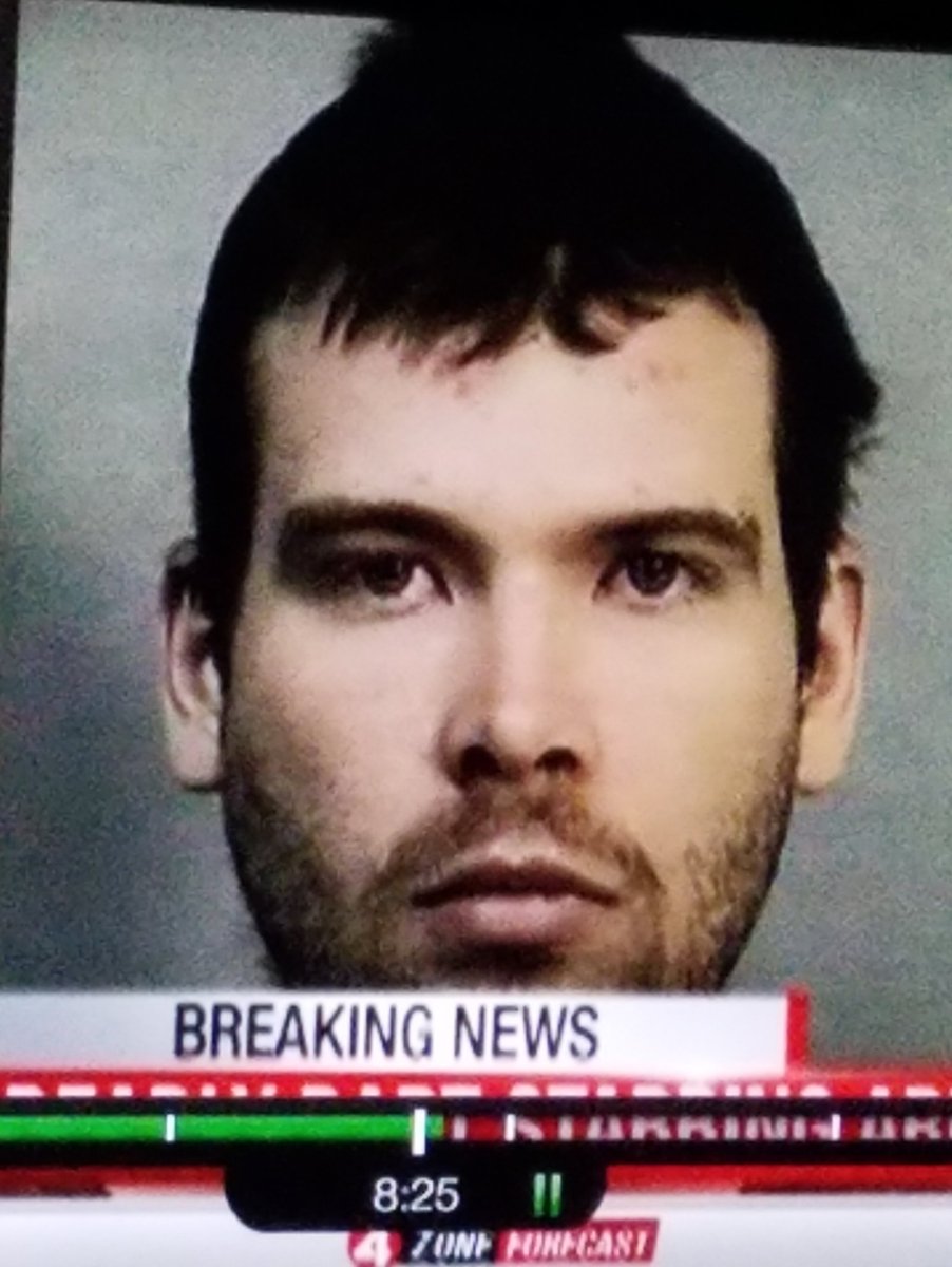 MsMathTutor's tweet image. Suspect in Mac Arthur BART stabbing apprehended.