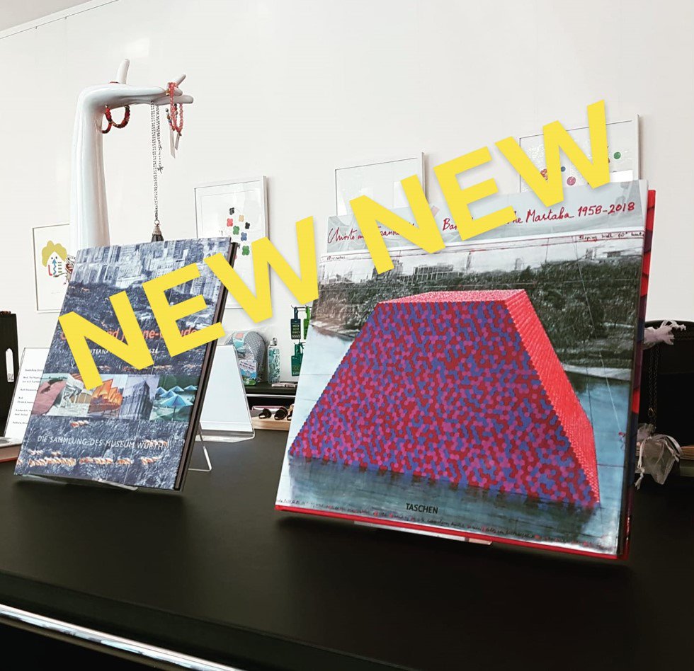 Das neuste Buch von Christo "The London Mastaba" ist exklusiv im Kunst-Shop <a href="/ForumWurthChur/">ForumWürthChur</a> erhältlich.