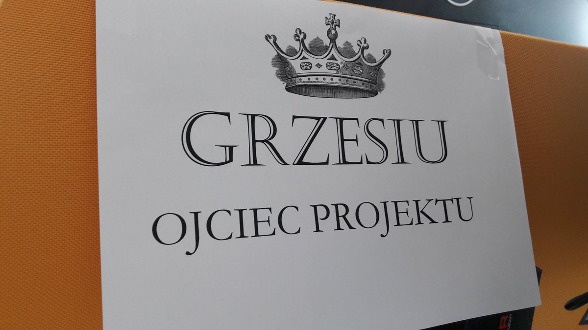 gmuraczewski's tweet photo. Takie rzeczy w @pgssoftware #krzesło #troll https://t.co/TGndoURrmL