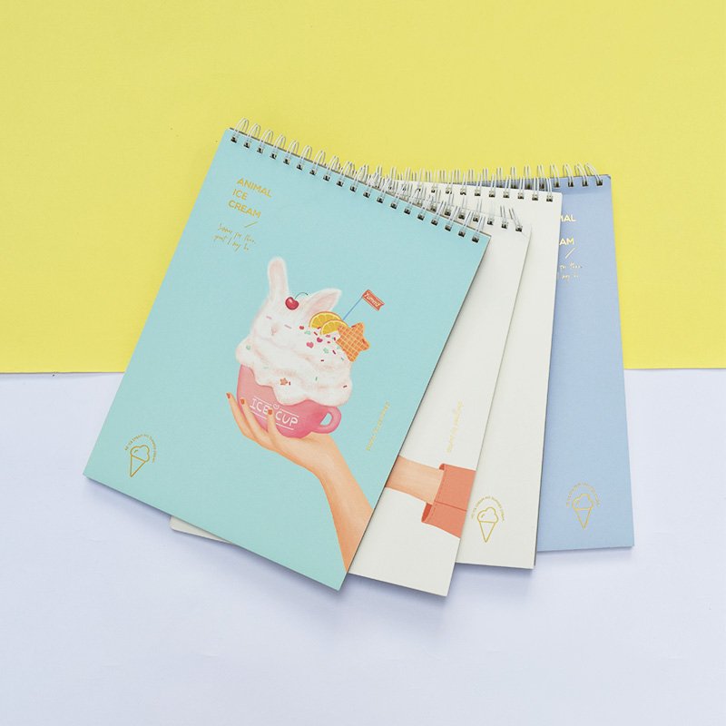 eymhouse's tweet image. #EYMhouse Animal Ice Cream Spiral Sketchbook B4
Rp 60,000
Buku sketsa Animal Ice Cream bertema sampul es krim berbentuk binatang lucu ini kini bisa kamu dapatkan dalam ukuran B4, lebih besar dari ukuran A4 biasanya. Asah kreativitasmu di atas halaman kertas putih berkualitas ini.