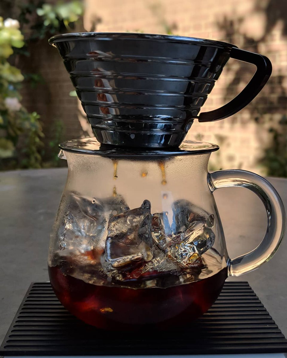 TheGBswhatwhat's tweet photo. Our very own Bowler. A super fruity single origin from Kenya. Dripped over ice for the perfect way to cool down in this heat.
.
Good Morning Tuesday!
.
The #SchoolHouse secret garden...
171 Union St,
London. SE1 0LN (Inside @JerwoodSpace )
.
#chilled #iceicebaby #somethingchilled https://t.co/lxksiTxNWH