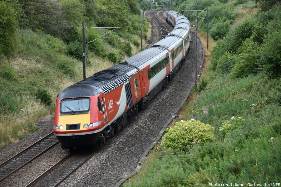 COMPETITION time! Fancy the chance to ride in style in great comfort, with free Wi-Fi and a delicious @JamesMartinChef menu? Well simply RT this tweet and you could win x2 pairs of #FirstClass tickets. T&amp;Cs bit.ly/2LpjElz