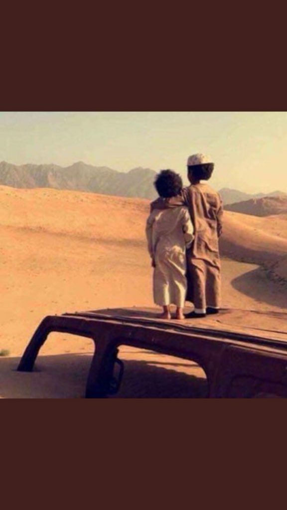 alkhaldi9981's tweet photo. #الخبث .........هو رجل يسمي إبنته على إسم عشيقته لكي لايخطئ أمام زوجته

#القدر..........هو عقيم يغتصب فتاة ظلما ويرجع للبيت فتخبره زوجته بأنها حامل وهو عقيم

#الخيانة ........ هي حبيبة لا تغار !!

#الغربة .......هي عجوز تبكي وهي تحاول ان تتذكر إسمها

# https://t.co/WcmOrFqxeF